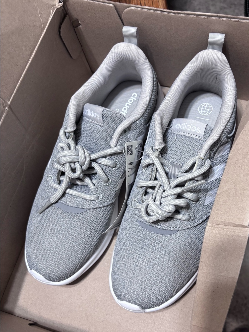 BRAND NEW  SHOES 
adidas women Light Grey Knit Running Sneakers